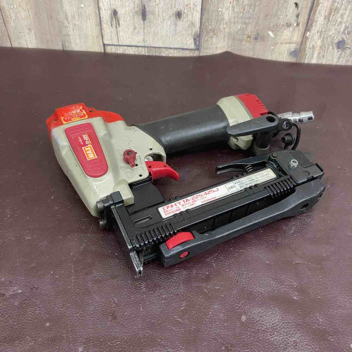 【中古品】 マックス(MAX) 常圧エアネイラ TA-225/425J 【東大和店】
