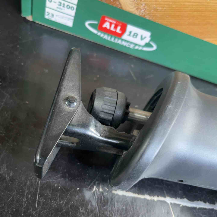 ボッシュ(BOSCH) 18Vコードレスのこぎり (本体のみ、バッテリー・充電器別売り) AR218【草加店】