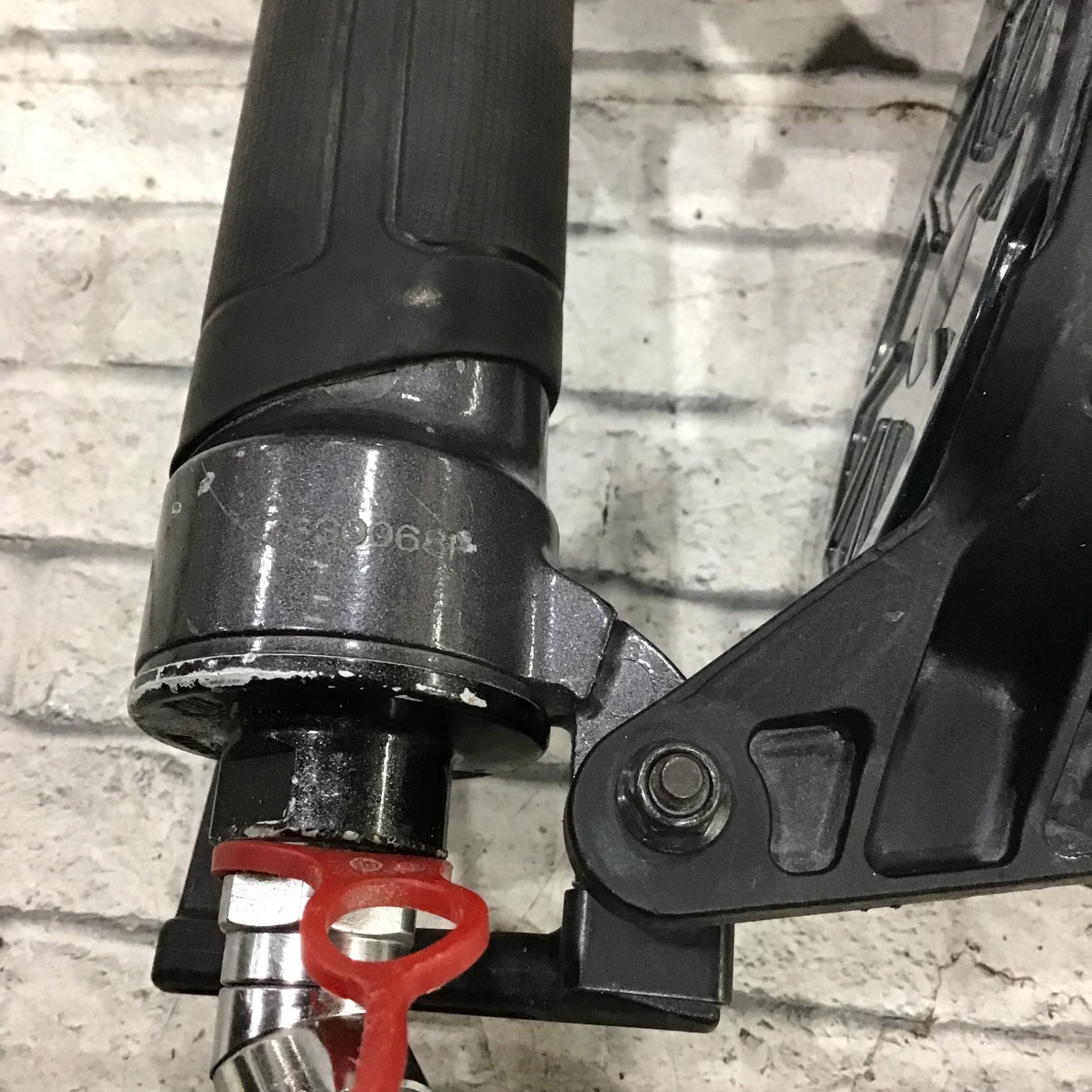 ☆マックス(MAX) 高圧エア釘打ち機 HN-65Z1-G【川口店】 – アクト