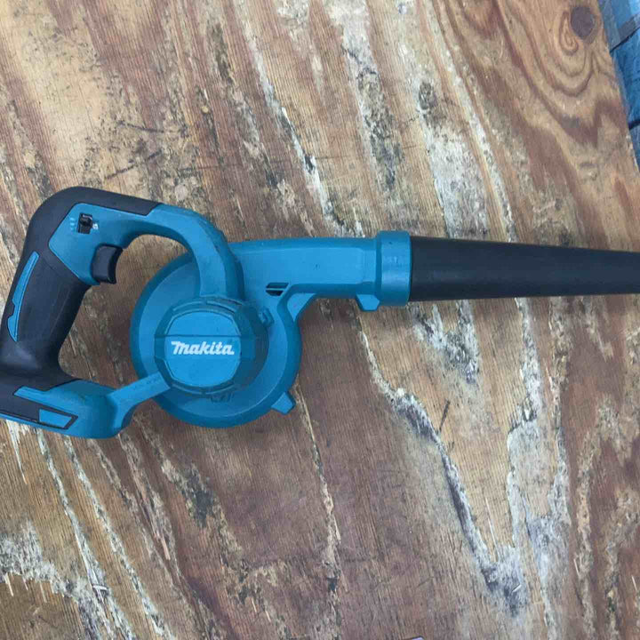 ★マキタ(makita) 充電式ブロワ UB144DZ【柏店】
