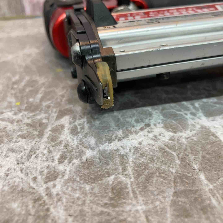 ★マキタ(makita) 高圧ピンネイラ AF501HP【八潮店】