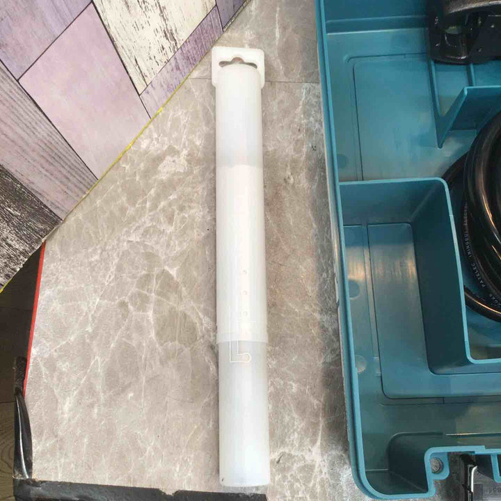 ★マキタ(makita) 電動ハンマ HM0830【八潮店】