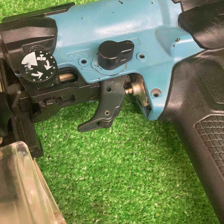 ☆ハイコーキ(HIKOKI ※旧:日立工機) 高圧エアネジ打ち機 WF4HS(CB)【川越店】