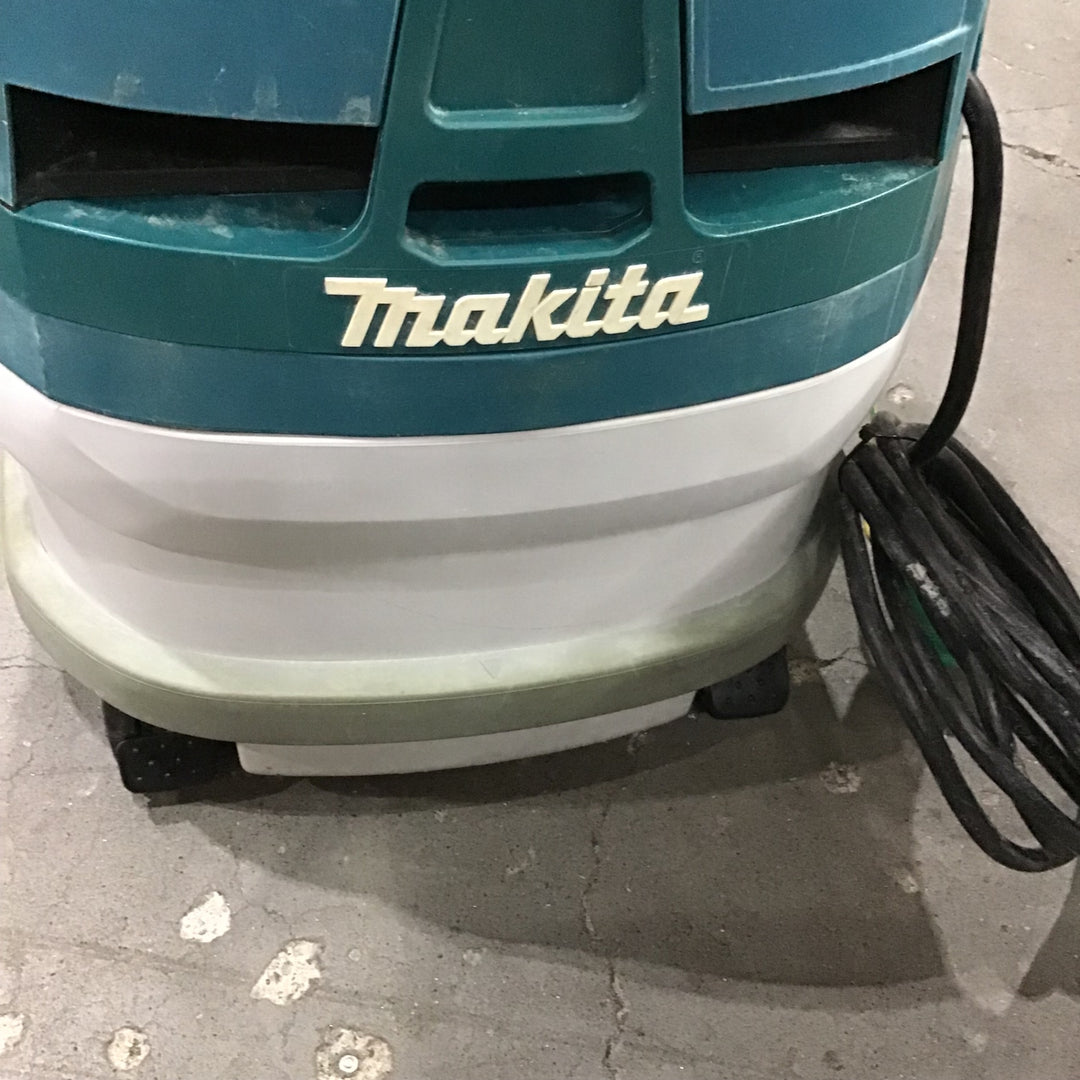 ★マキタ(makita) 集じん機 乾式 VC0840【川口店】