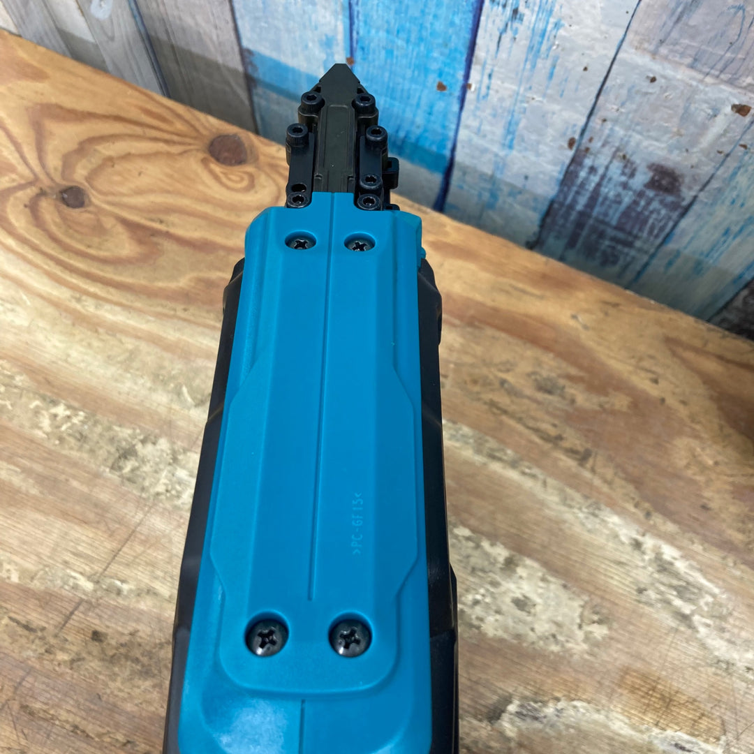 ★マキタ(makita) コードレスフィニッシュネイラ FN350DZK【柏店】