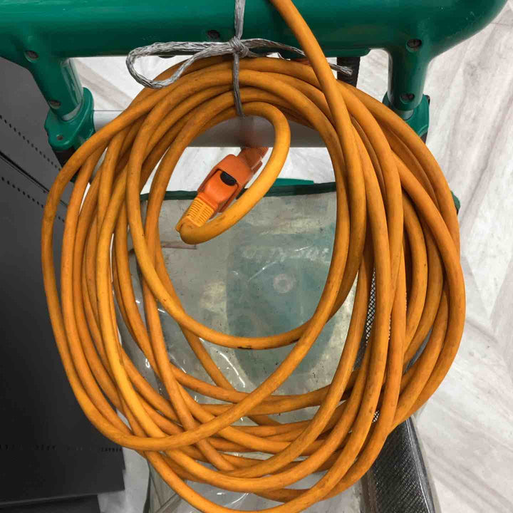 【店頭受取り限定】マキタ(makita) 芝刈機 MLM2301 均一 刈り揃え 庭 公園 ゴルフ場 【越谷店】