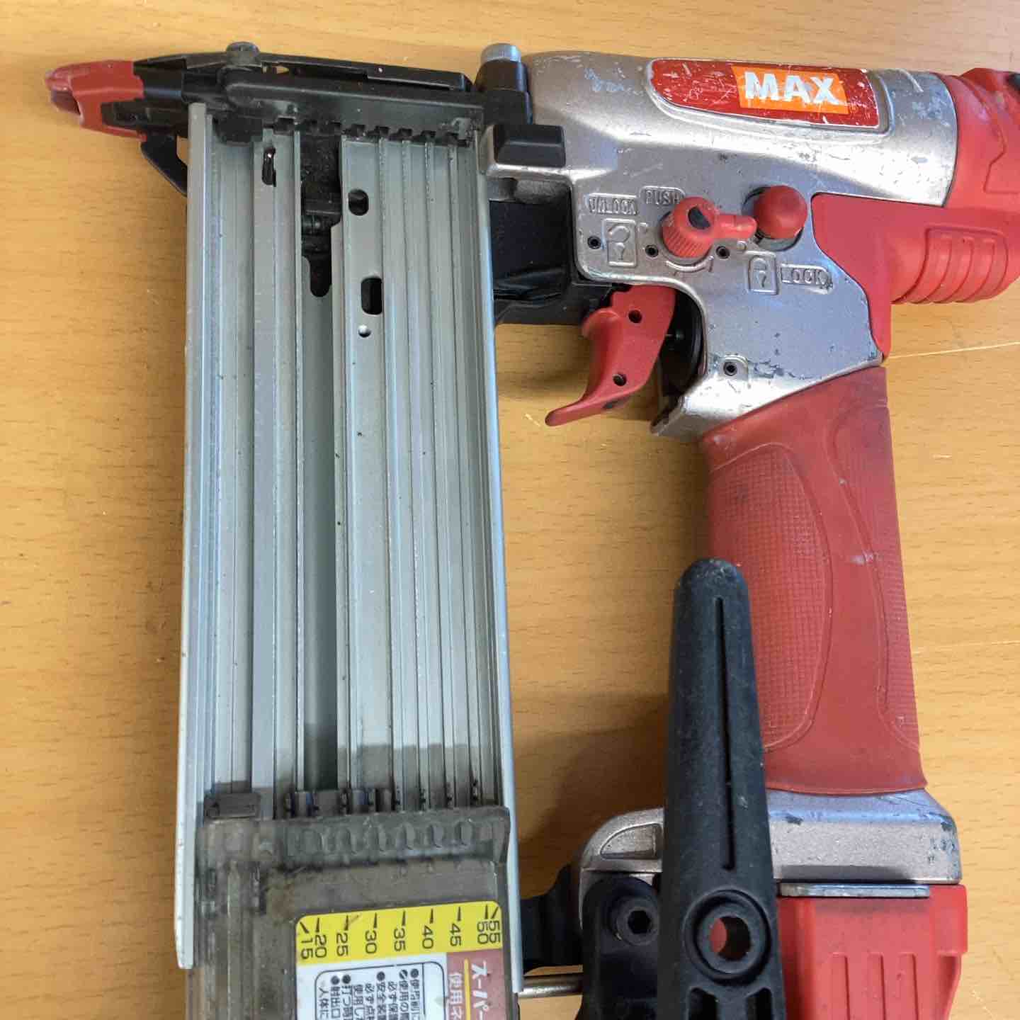 ☆マックス(MAX) 高圧フィニッシュネイラ HA-55SF1(D)【越谷店