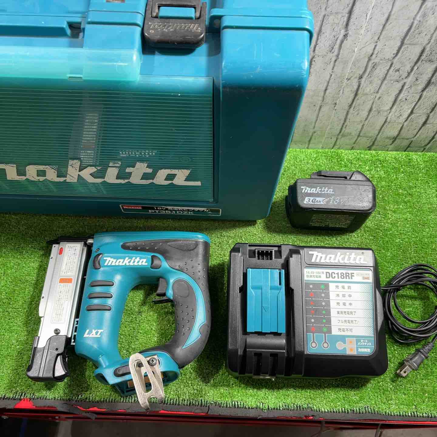 【苫小牧バナナ】メンテナンス済み！ マキタ/makita 18V 充電式 ピンタッカー PT351DRF 状態良好♪ Amazon | マキタ(makita) 充電式タッカ 18V バッテリ・充電器別売