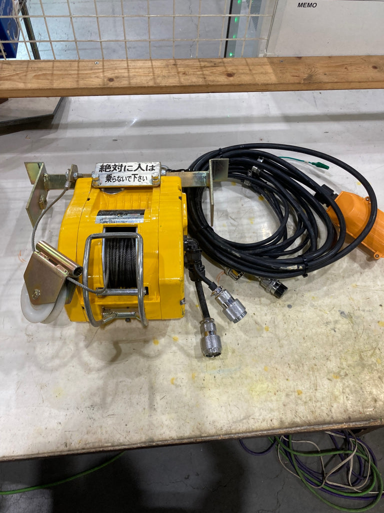 トーヨコウケン　荷揚ウインチ100kg/40 トーヨコウケン 荷揚ウインチ100kg/40 トーヨコウケン荷揚