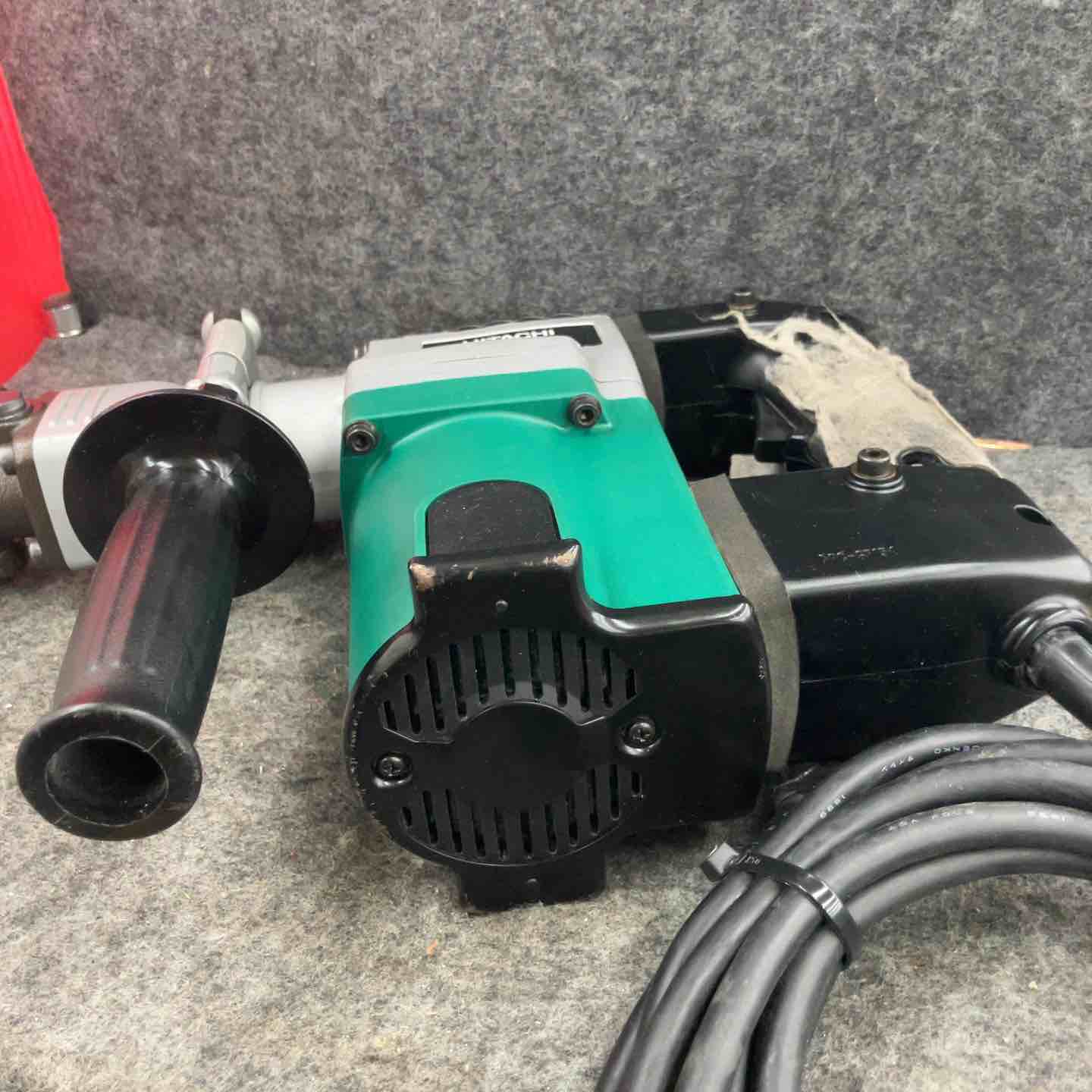 【現状品】 ハイコーキ/HIKOKI 電動ハンマ H41SA 【鴻巣店】 ☆ハイコーキ(HIKOKI ※旧:日立工機) 電動ハンマ H41SA【鴻巣店