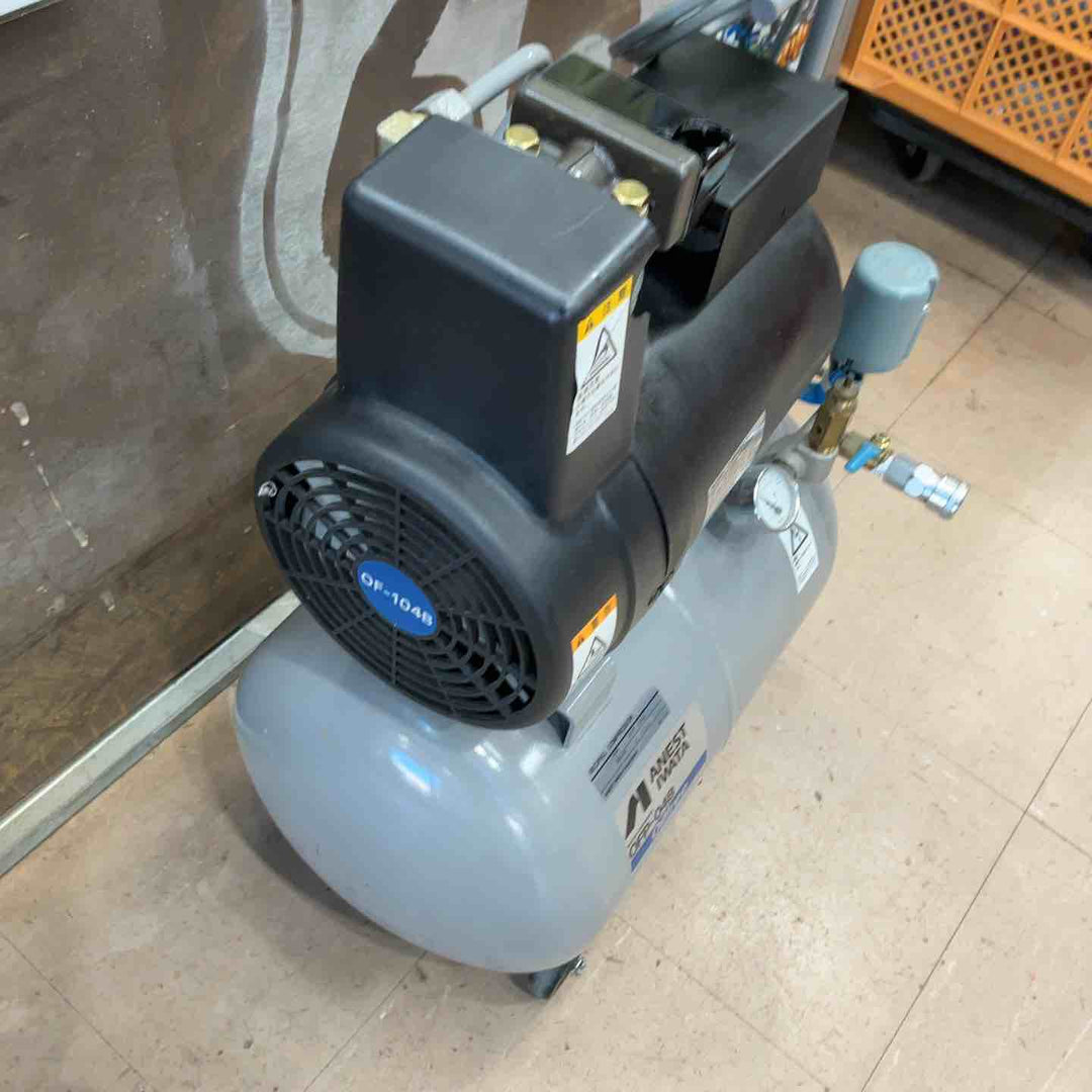 【店頭受取り限定】岩田/IWATA エアーコンプレッサー OFP-04B【草加店】