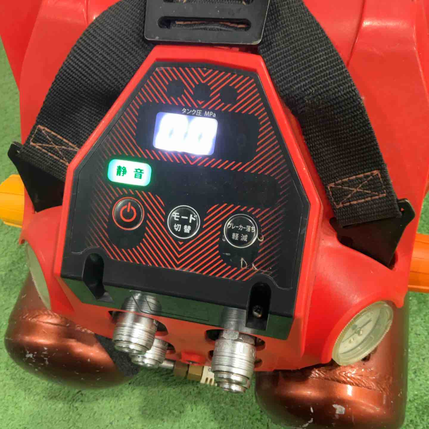 ★マックス(MAX) エアコンプレッサー AK-HL1110E2【川口店】 ☆マックス(MAX) エアコンプレッサー AK-HL1110E2【川口店】 – アクト