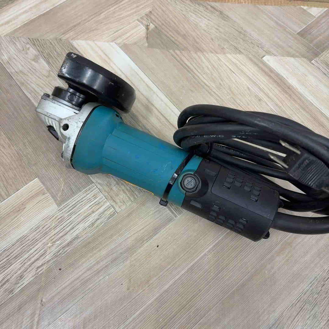 ☆マキタ(makita) ディスクグラインダ 低速高トルク ブレーキ付 100mm 9533BLA【八潮店】