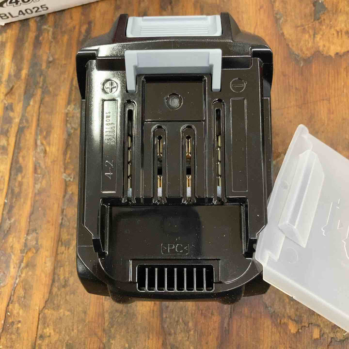 【即決！/未使用品】★マキタ(makita) 純正 リチウムイオンバッテリー 40Vmax/2.5Ah BL4025 長期展示品【柏店】