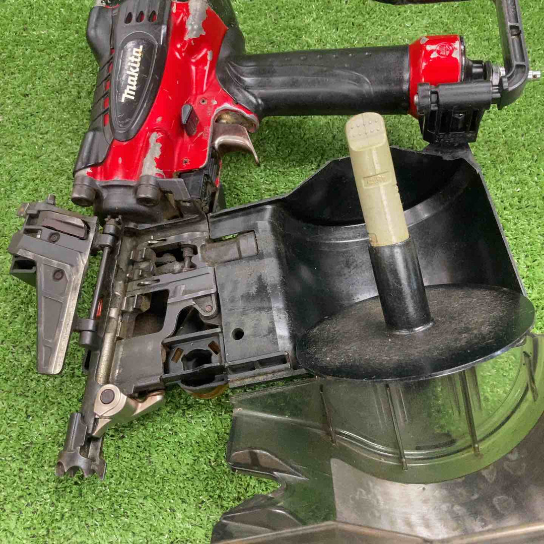 ★マキタ(makita) 高圧エア釘打ち機 AN930H【川崎店】