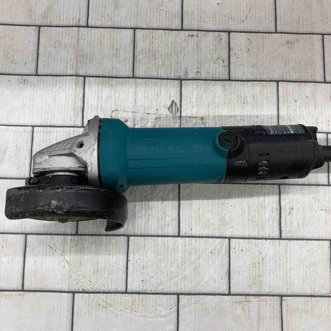 ☆マキタ(makita) 100mmディスクグラインダ 9533B【所沢店】