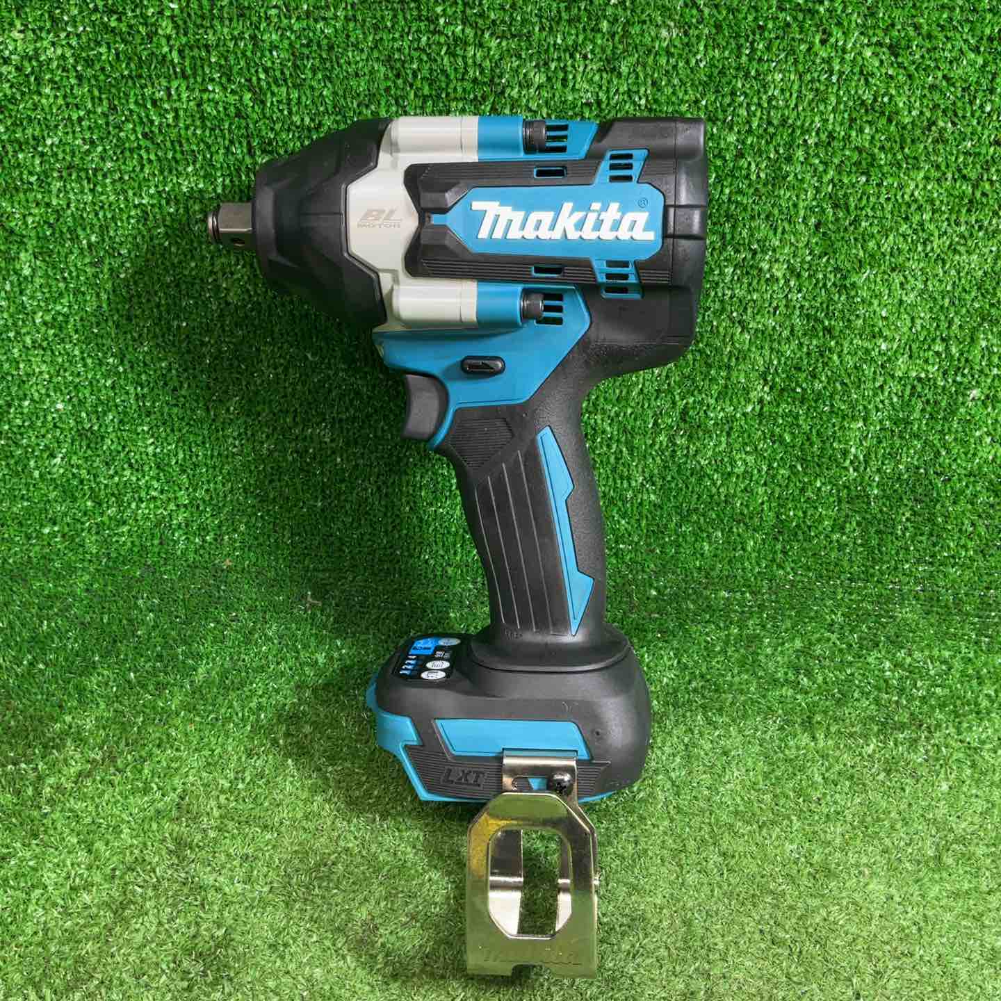 【美品】 マキタ(makita) コードレスインパクトレンチ TW700DZ【藤沢店】 美品】 【藤沢店】 マキタ(makita) コードレスインパクトレンチ