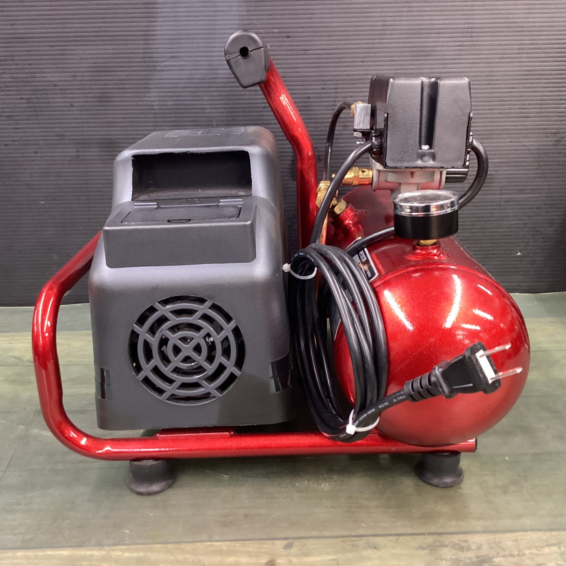 SK11(エスケーイチイチ) エアコンプレッサー SR-045 | SK11(エスケー11) オイルレス エアーコンプレッサー SR-045