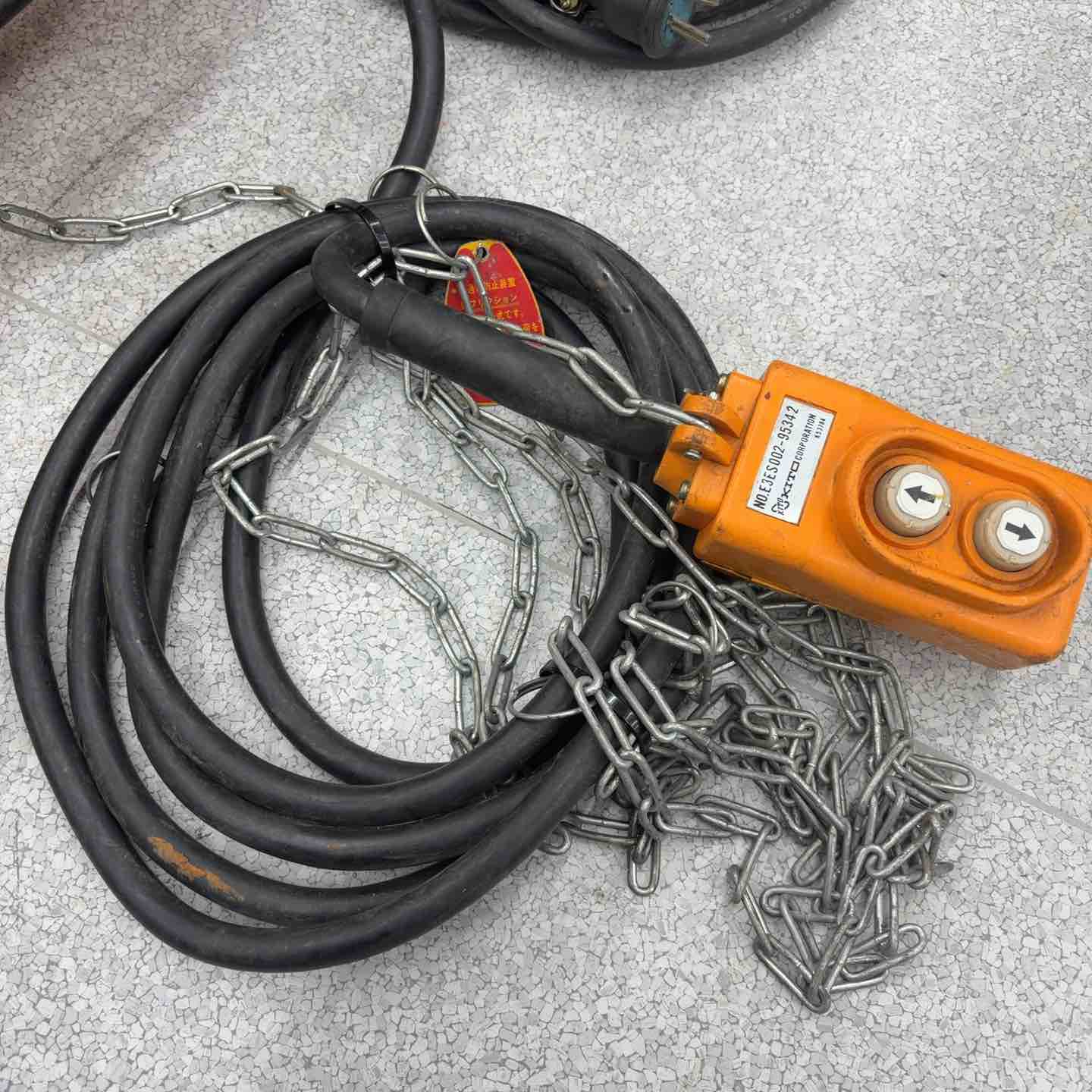 ◇電動ウインチ(チェーン) キトー(KITO) EF2E　荷重250kg ファルコン【八潮店】 ◇電動ウインチ(チェーン) キトー(KITO) EF2E 荷重250kg ファルコン