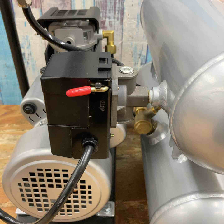 ▼アネスト岩田 オイルフリーコンプレッサー エクストラライト【柏店】