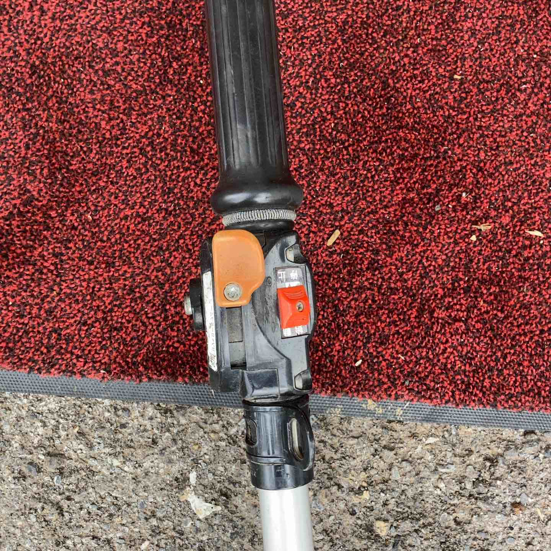 【店頭受取り限定】共立　エンジン草刈り機　SRE2730【町田店】