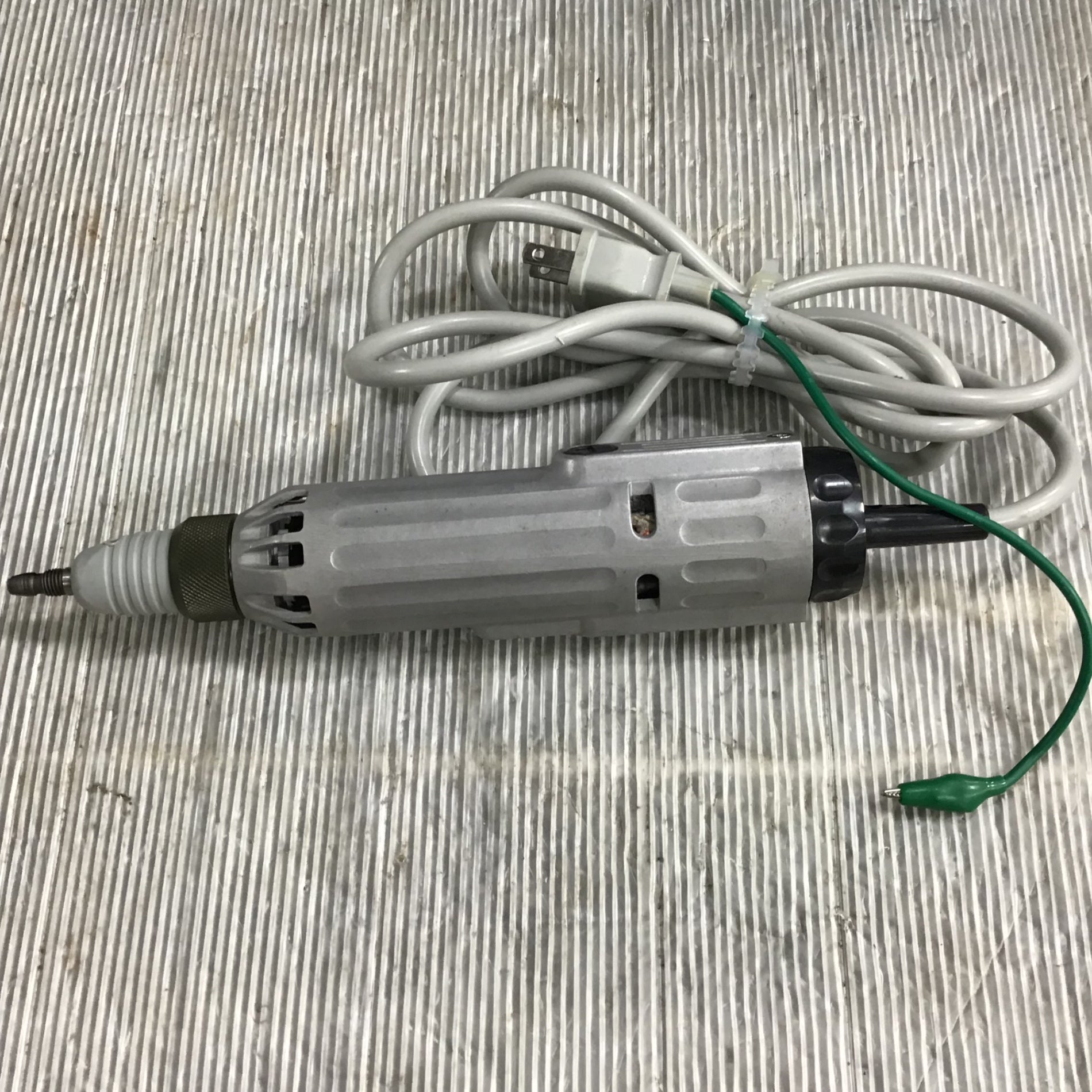 中古】東京オートマック 電動木彫機 ハンドクラフト振動 HCT-30 中古】東京オートマック 電動木彫機 ハンドクラフト振動 HCT-30