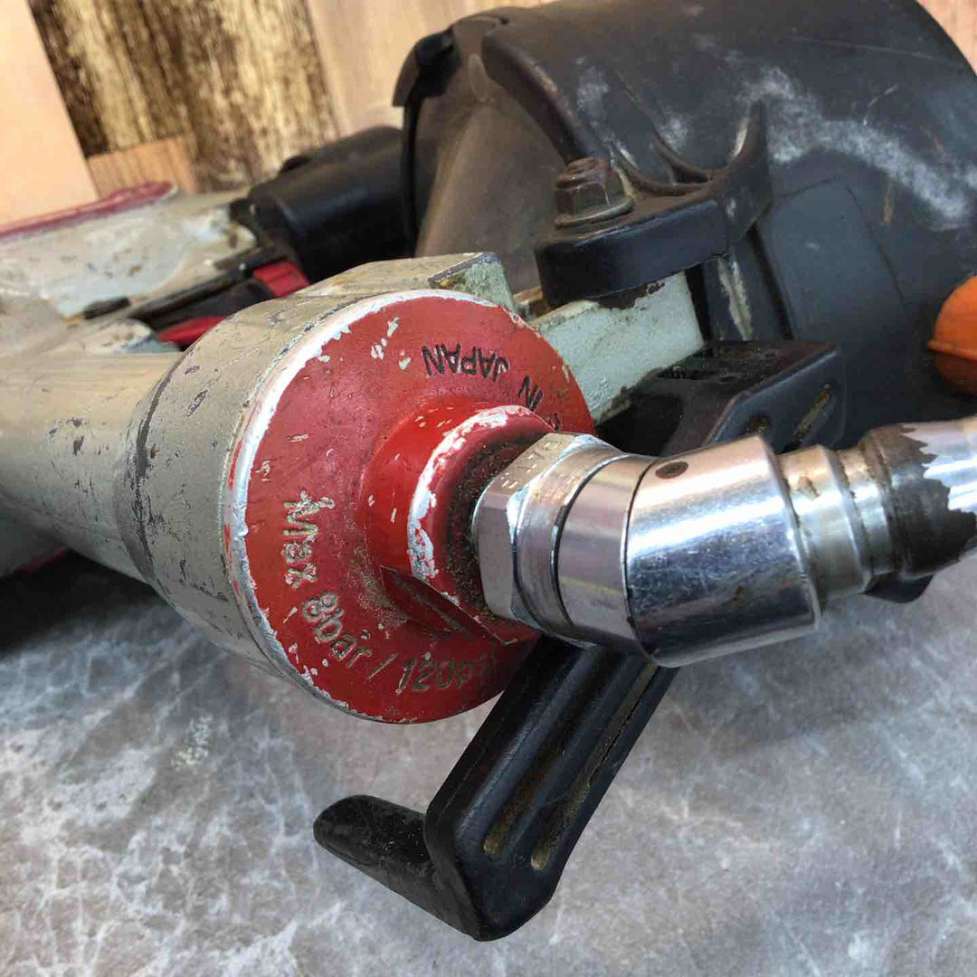 ★マックス(MAX) 常圧エア釘打ち機 CN-550S(FP)【八潮店】