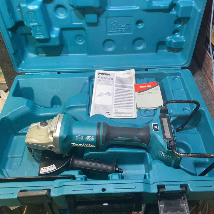 マキタ(makita) 180mmコードレスディスクグラインダ GA701DZ【桶川店】