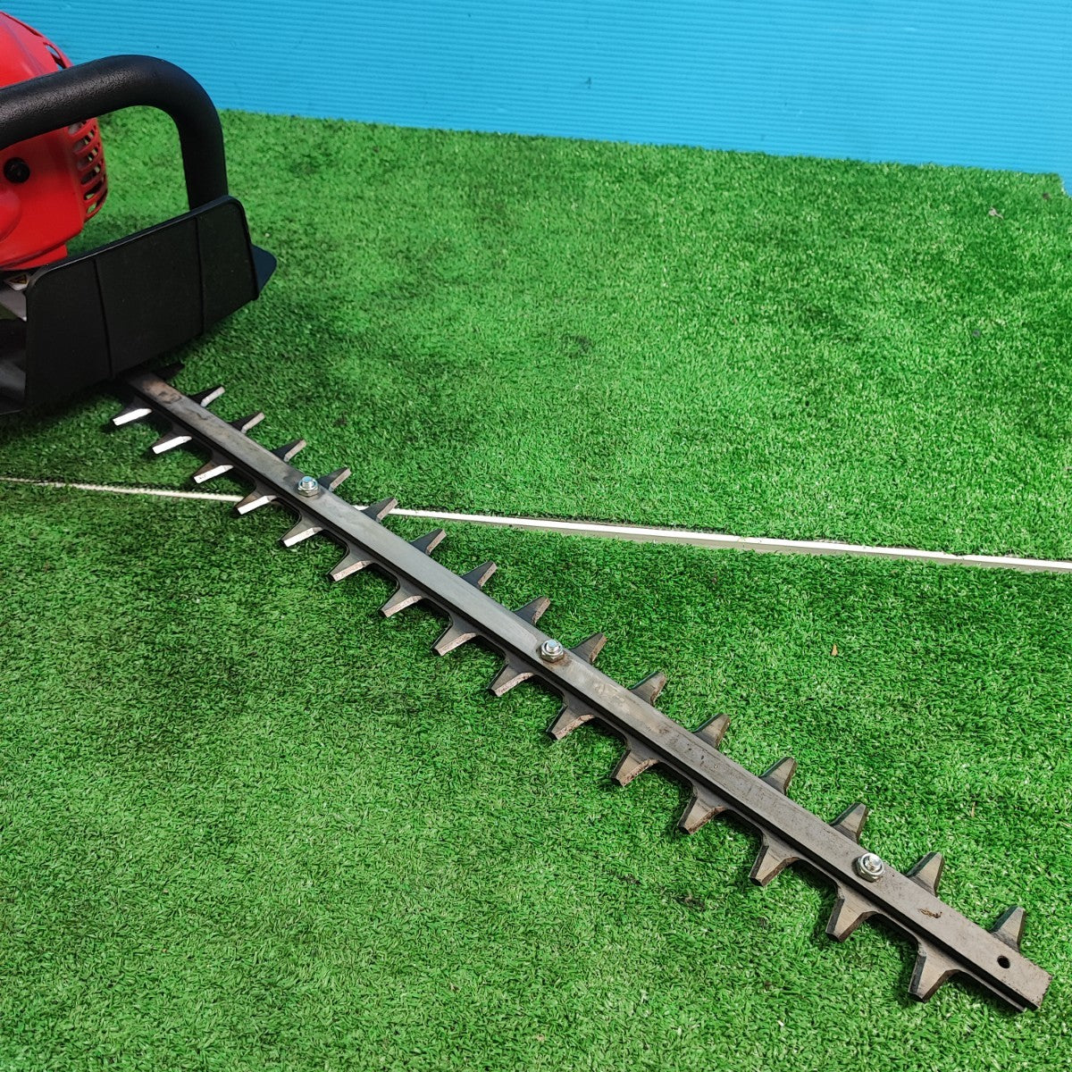 ◇丸山製作所(BIG-M) 2サイクルエンジンヘッジトリマ BHT600DR【柏店】 ◇丸山製作所(BIG-M) 2サイクルエンジンヘッジトリマ BHT600DR【柏店
