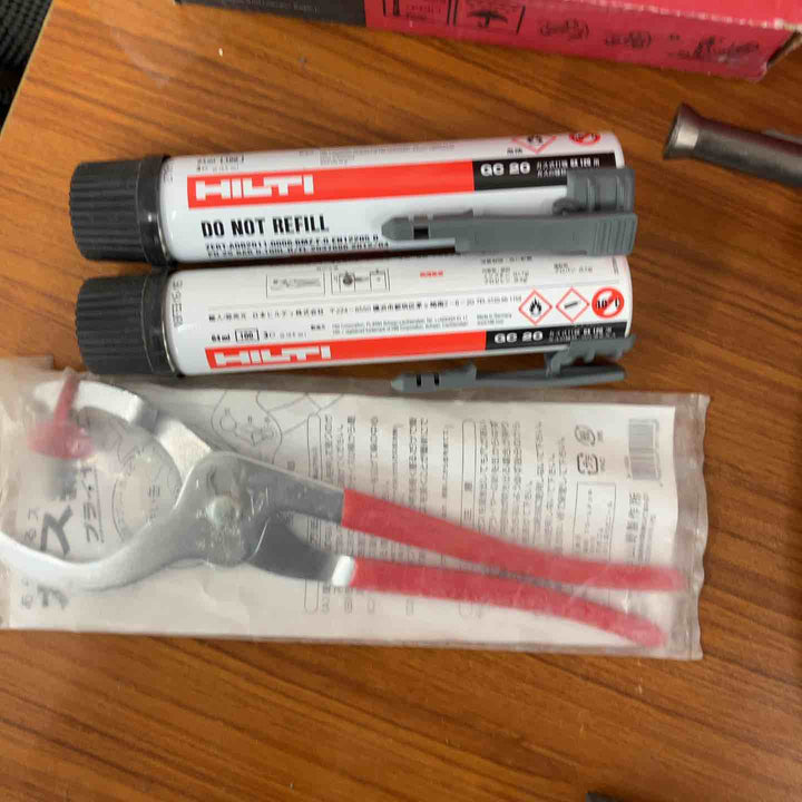 ◇ヒルティ(HILTI) ガス式鋲打機 GX120【八潮店】