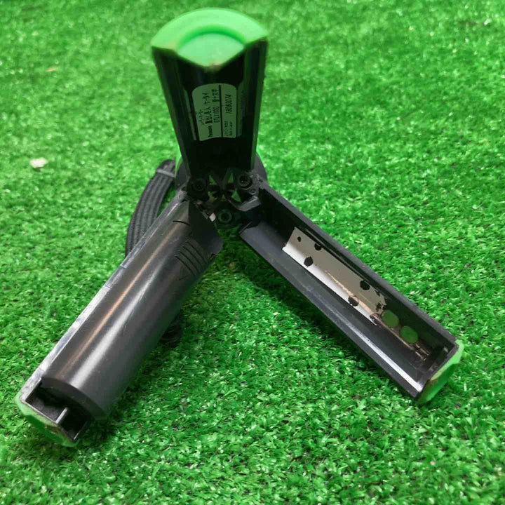 パナソニック(Panasonic) レーザー墨出し器 墨出し名人 十字・地墨 BTL1100G【川崎店】