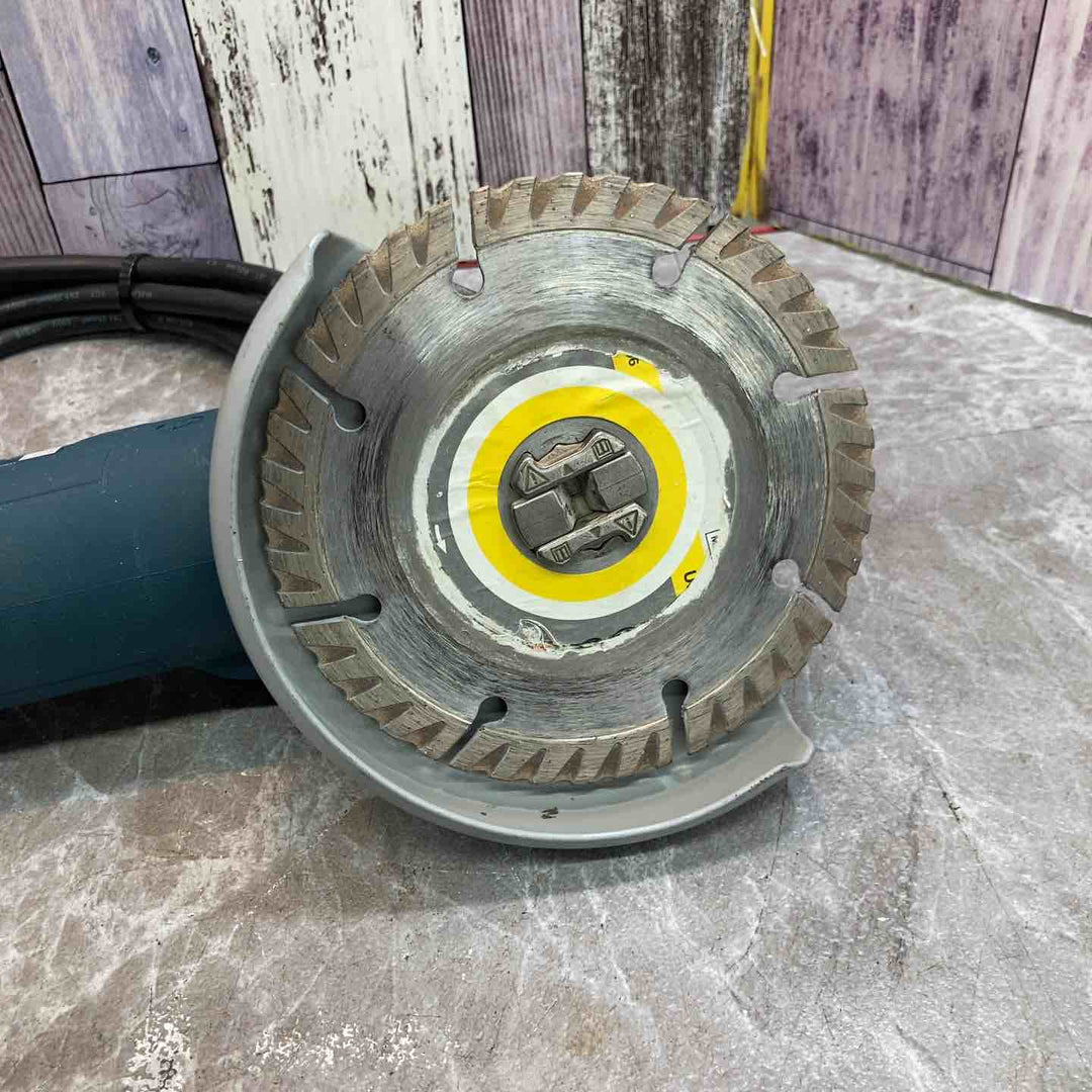 ☆ボッシュ(BOSCH) 125mmディスクグラインダー GWX750-125S【八潮店】