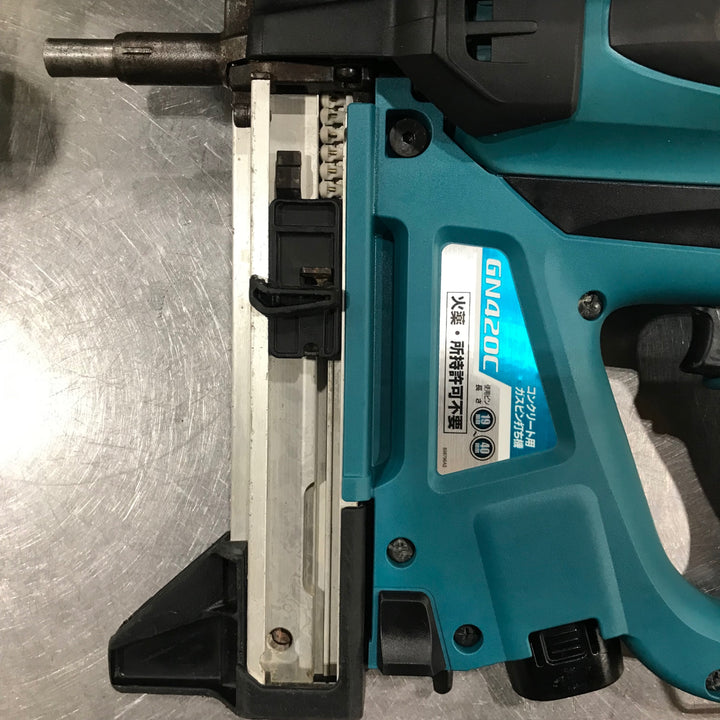 ★マキタ(makita) コードレスコンクリート用ガスピン打ち機 GN420C【川口店】