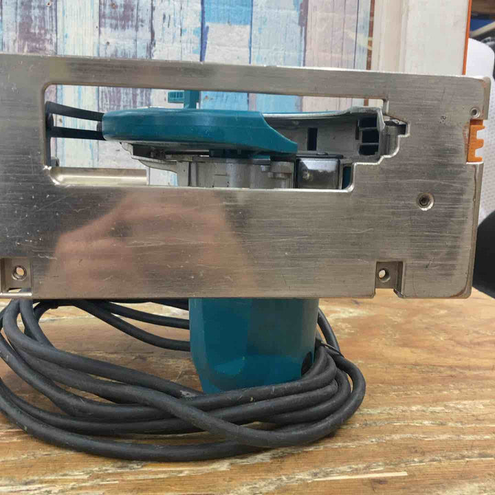 ★マキタ(makita) 165mm電気マルノコ 5637BA【柏店】