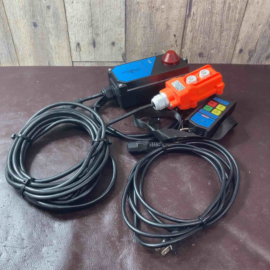 【中古品】XIAOJINGANG 電動ウインチ DU-160A 無線リモコン付属【東大和店】