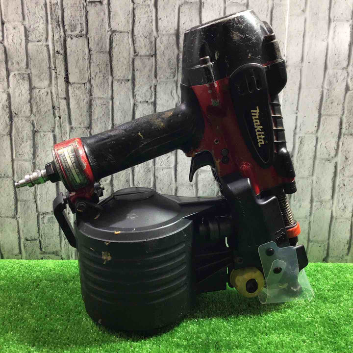 ★マキタ(makita) 高圧エア釘打ち機 AN930H【川口店】