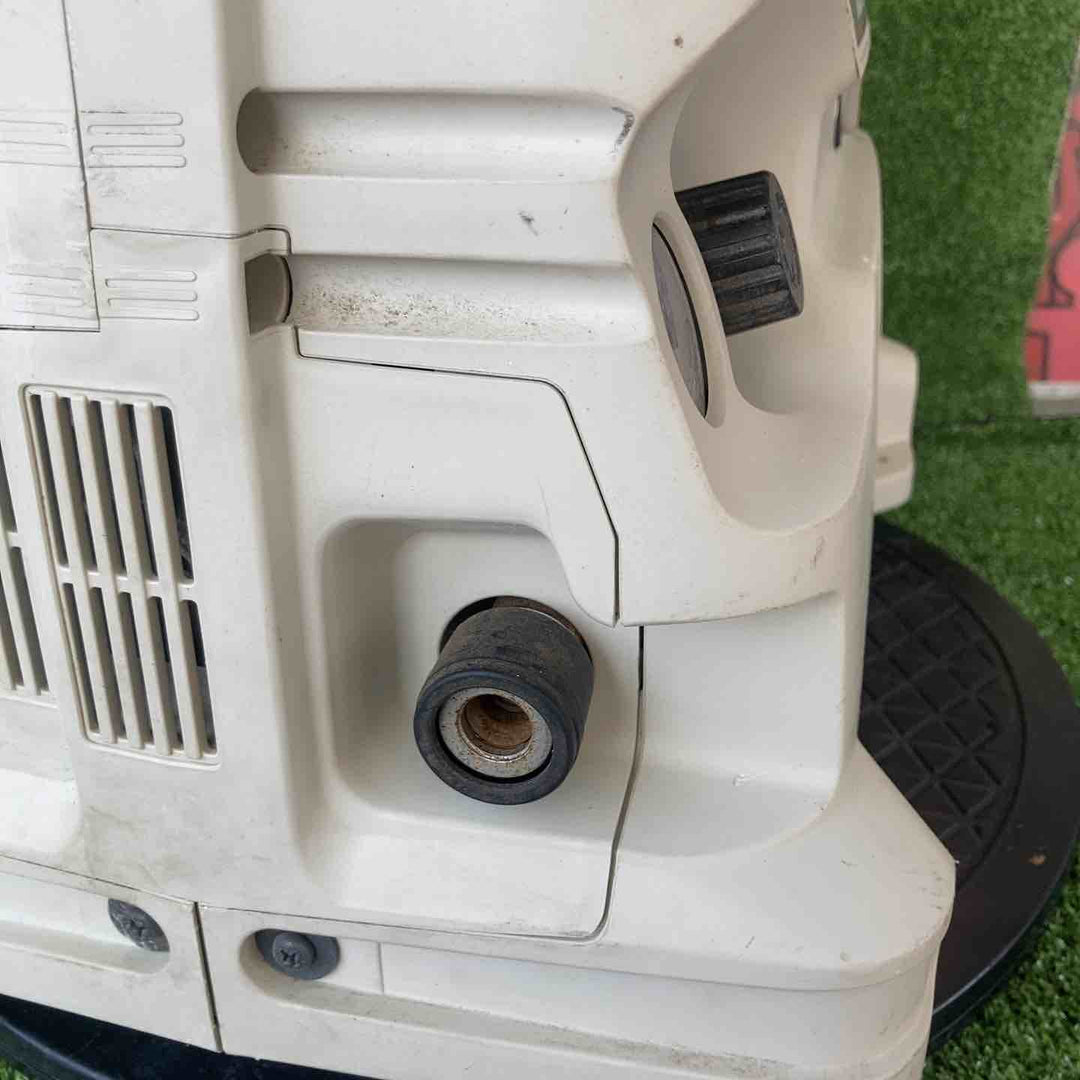★マキタ(makita) エアコンプレッサー AC700【川崎店】