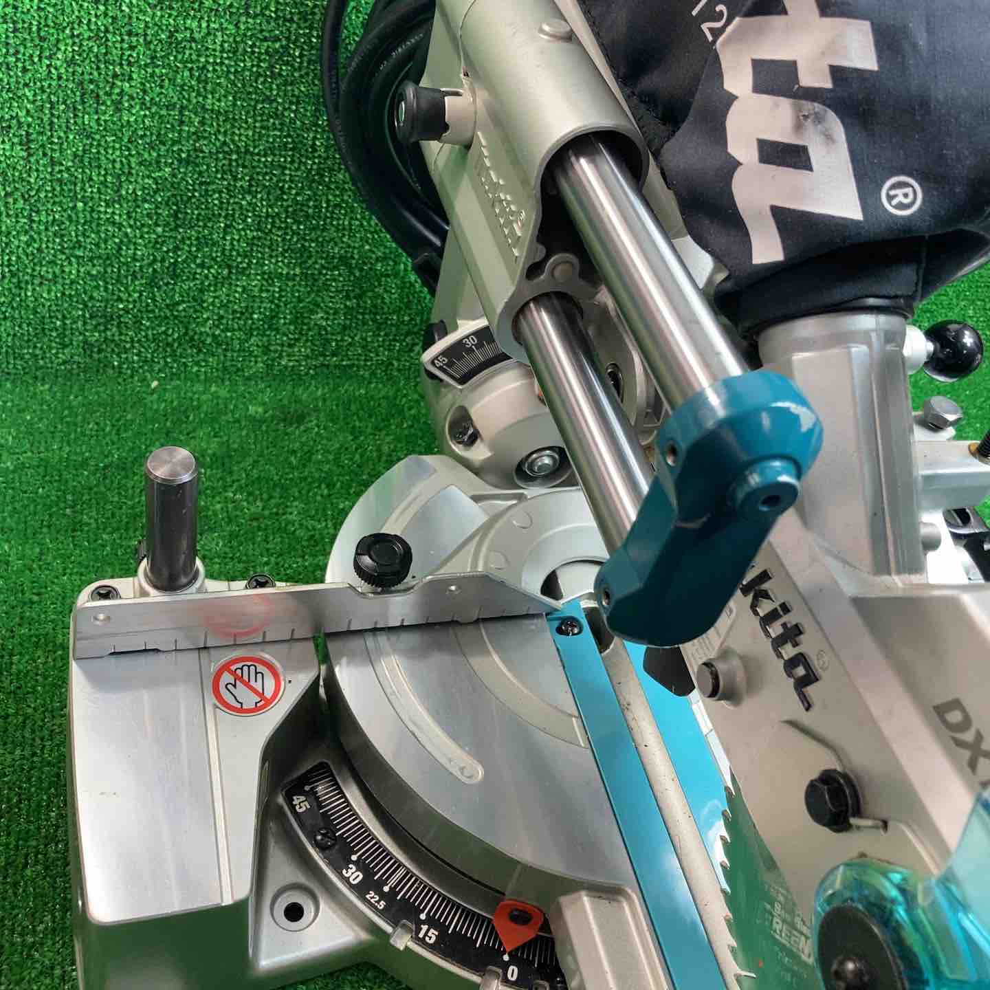 ☆マキタ(makita) 165mmスライドマルノコ LS0613FL【川崎店】 – アクト