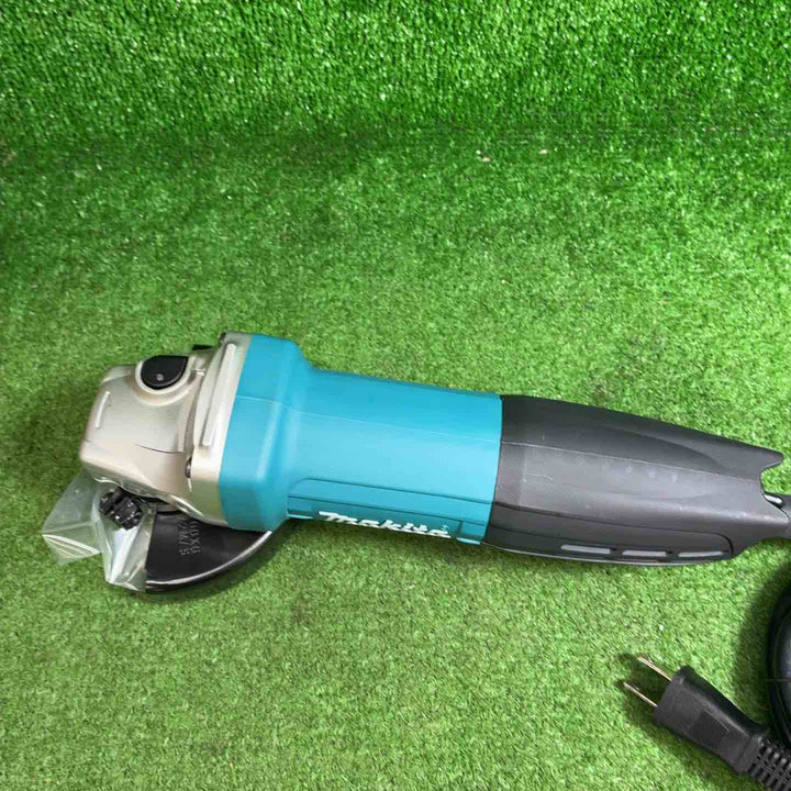マキタ(makita) 100mmディスクグラインダ GA4033【藤沢店】