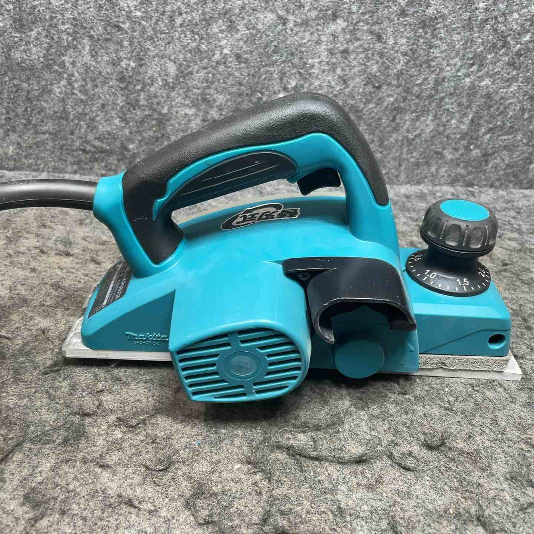 マキタ(makita) 電気カンナ KP0800A【桶川店】