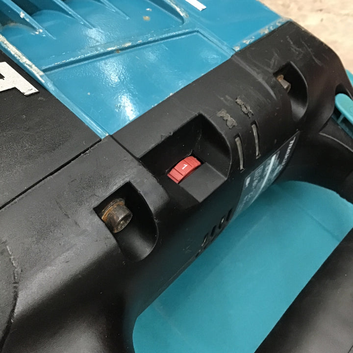 【店頭受取り限定】★マキタ(makita) 電動ハンマ HM1317C【所沢店】