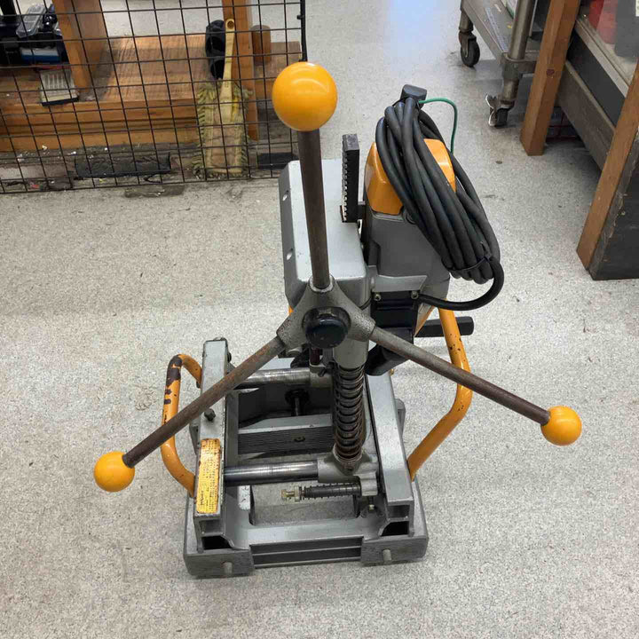 ◇マキタ(makita) 手動カクノミ 7303 角のみ【八潮店】