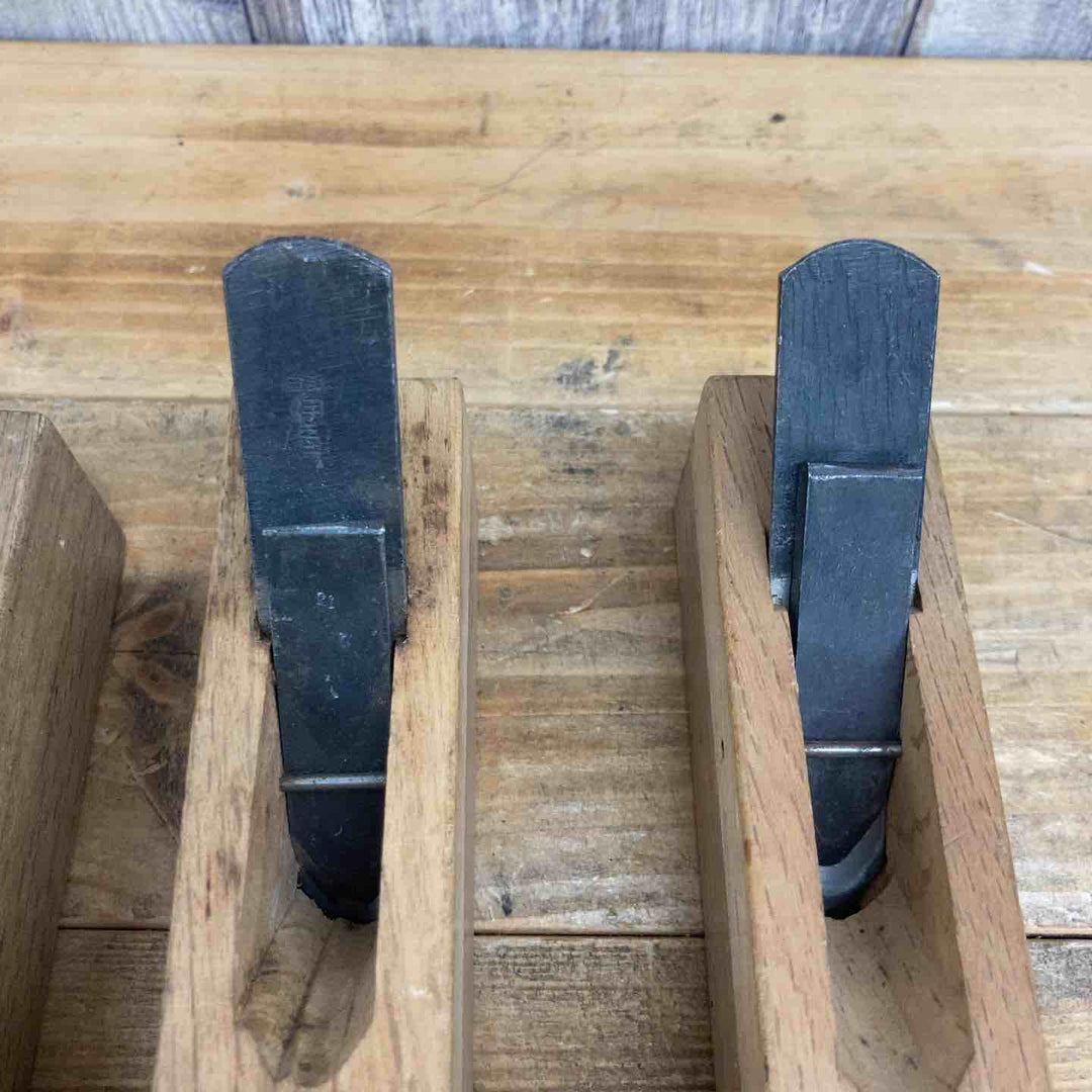【中古品】 利弘・吏・伊之？・友？・作者不明 鉋5個セット 鉋 かんな カンナ 和工具 大工道具 鑿 のみ 鋸 のこ 【東大和店】