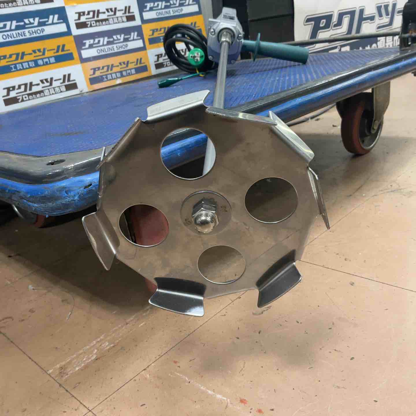 東芝 SBM-150E1 かくはん機【野田愛宕店】【店頭取引限定】【中古】管理番号：ITIHBNH4QZ68 東芝 SBM-150E1 かくはん機【野田愛宕店】【店頭取引限定】【】管理