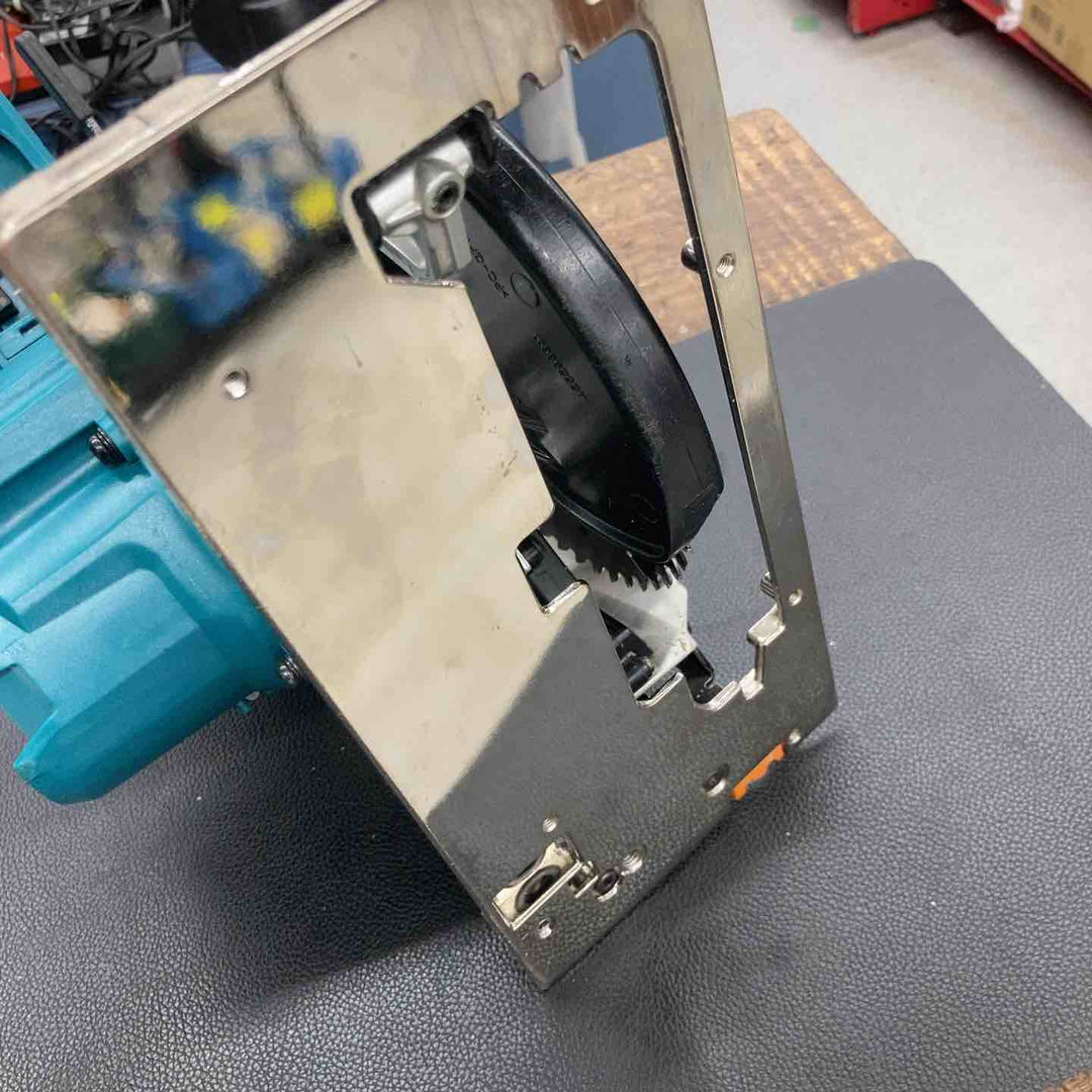 ★マキタ(makita) コードレス丸のこ HS631DZ【八潮店】