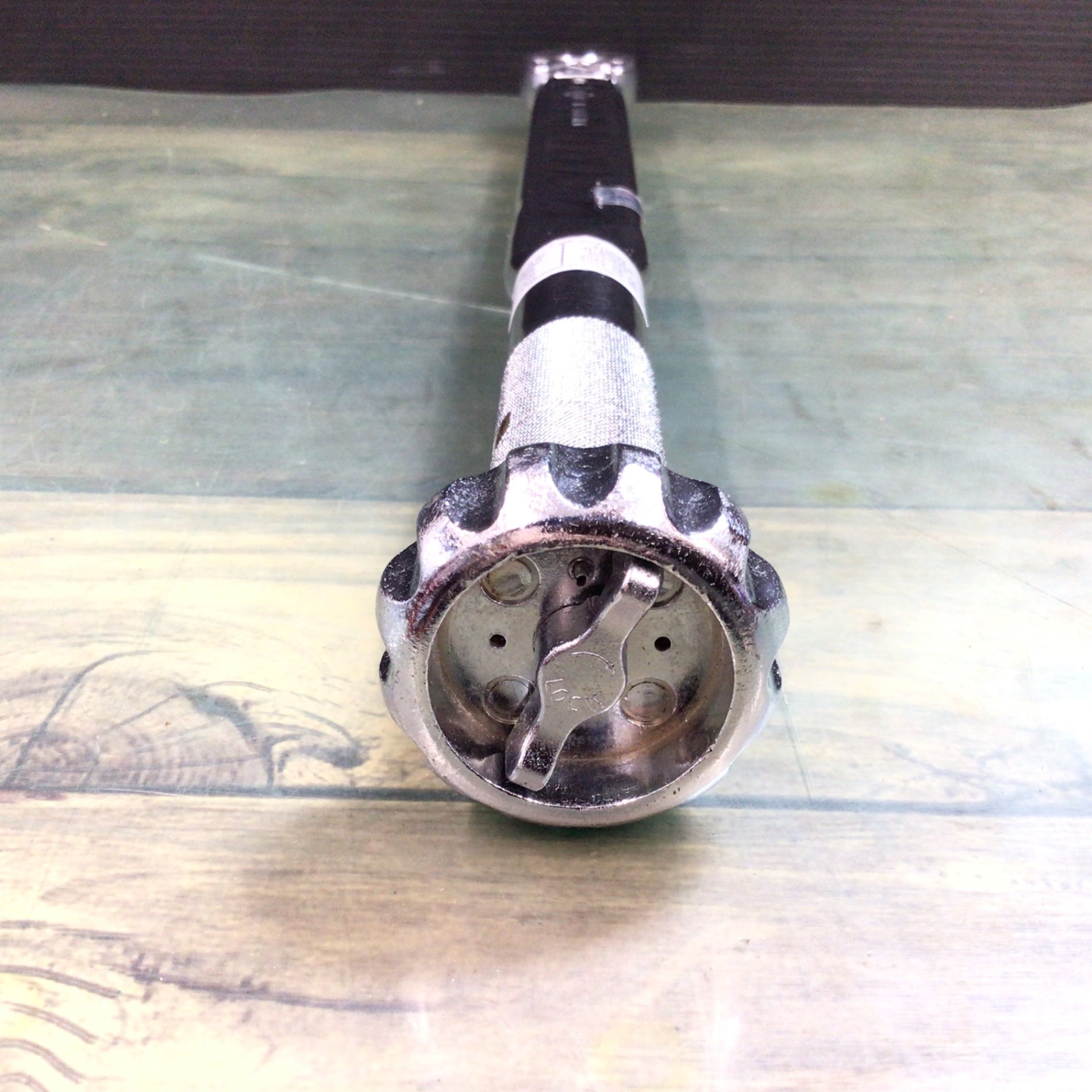 〇カノン(KANON) プリセット形トルクレンチ 40~180N・m N1800QLK