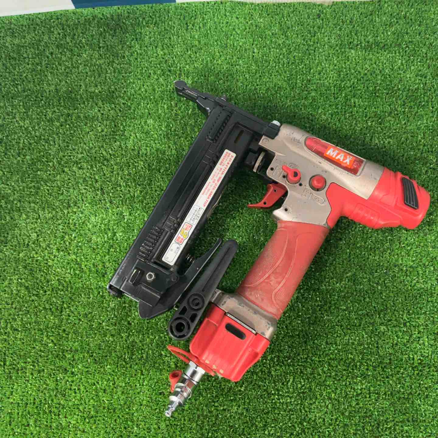 ☆マックス(MAX) 高圧フロアタッカ HA-38F2(D)/4MA【草加店 ☆マックス(MAX) 高圧フロアタッカ HA-38F2(D)/4MA【草加店