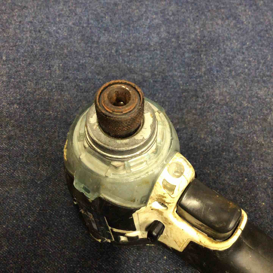 ★マキタ(makita) コードレスインパクトドライバー TD148DZW【八潮店】