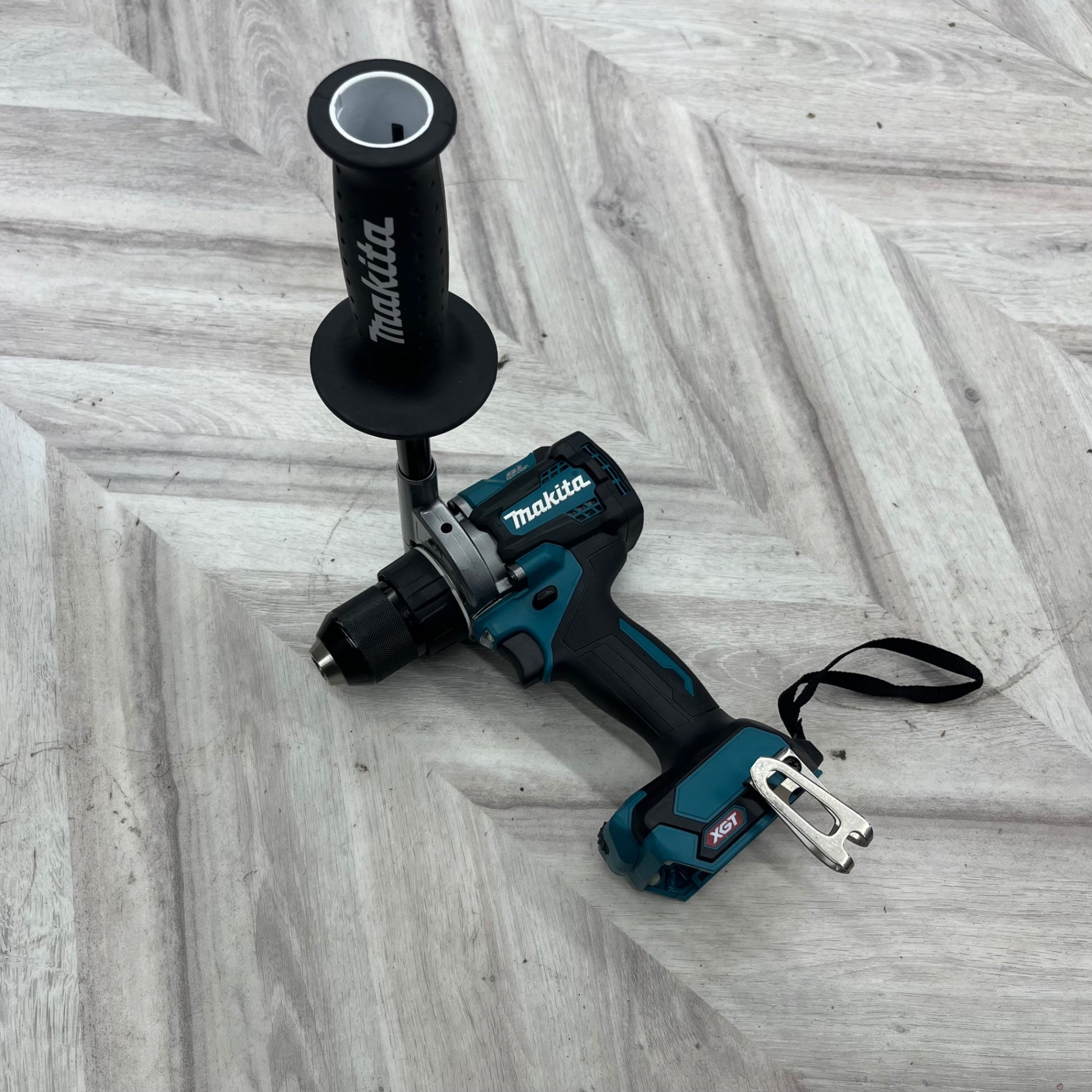 Makita マキタ 充電式振動ドライバドリル HP458D 18V