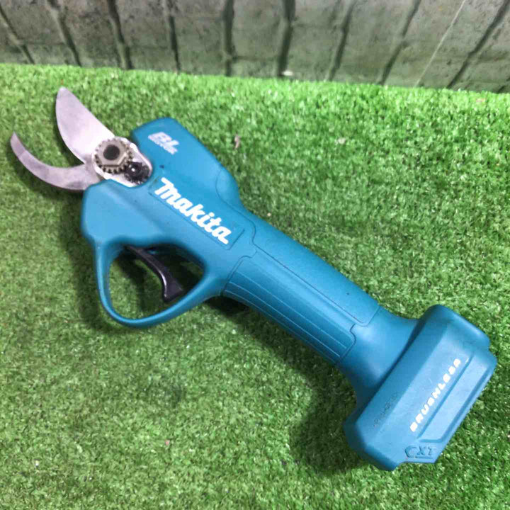 ★マキタ(makita) コードレスせん定ハサミ UP100DSAX【川口店】